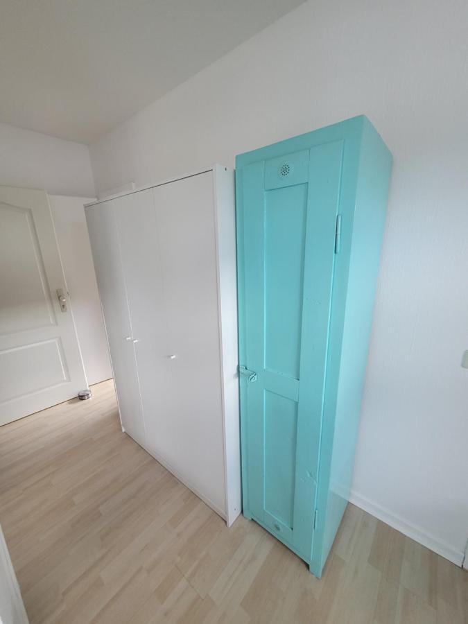 Messezimmer Am Thewissenweg Düsseldorf Extérieur photo