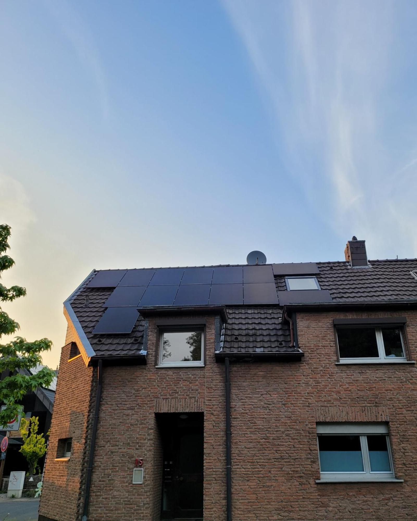 Messezimmer Am Thewissenweg Düsseldorf Extérieur photo